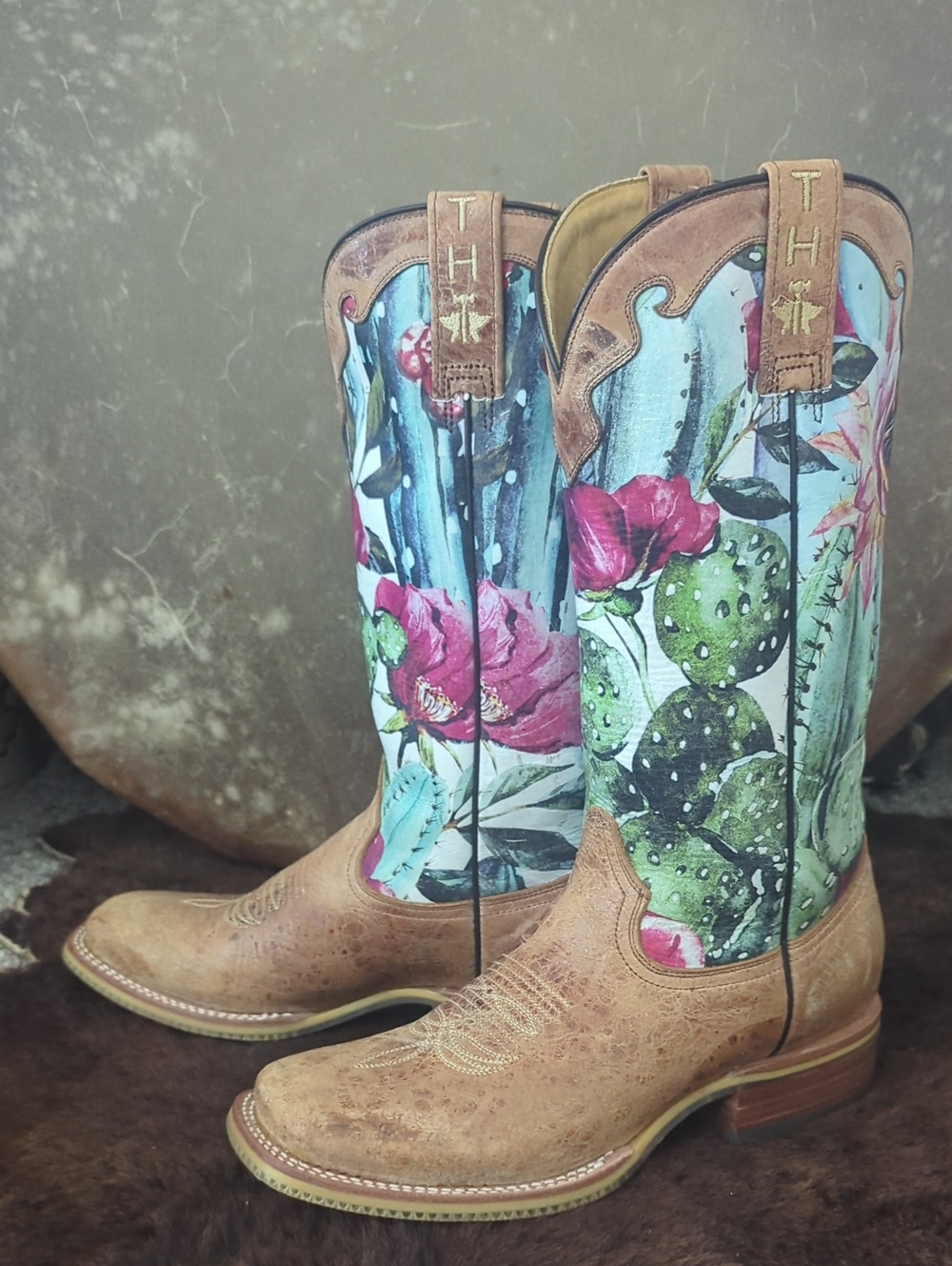 TIN HAUL "Cactilicious" Looking Sharp cowgirl western square toe boots sz 8.5